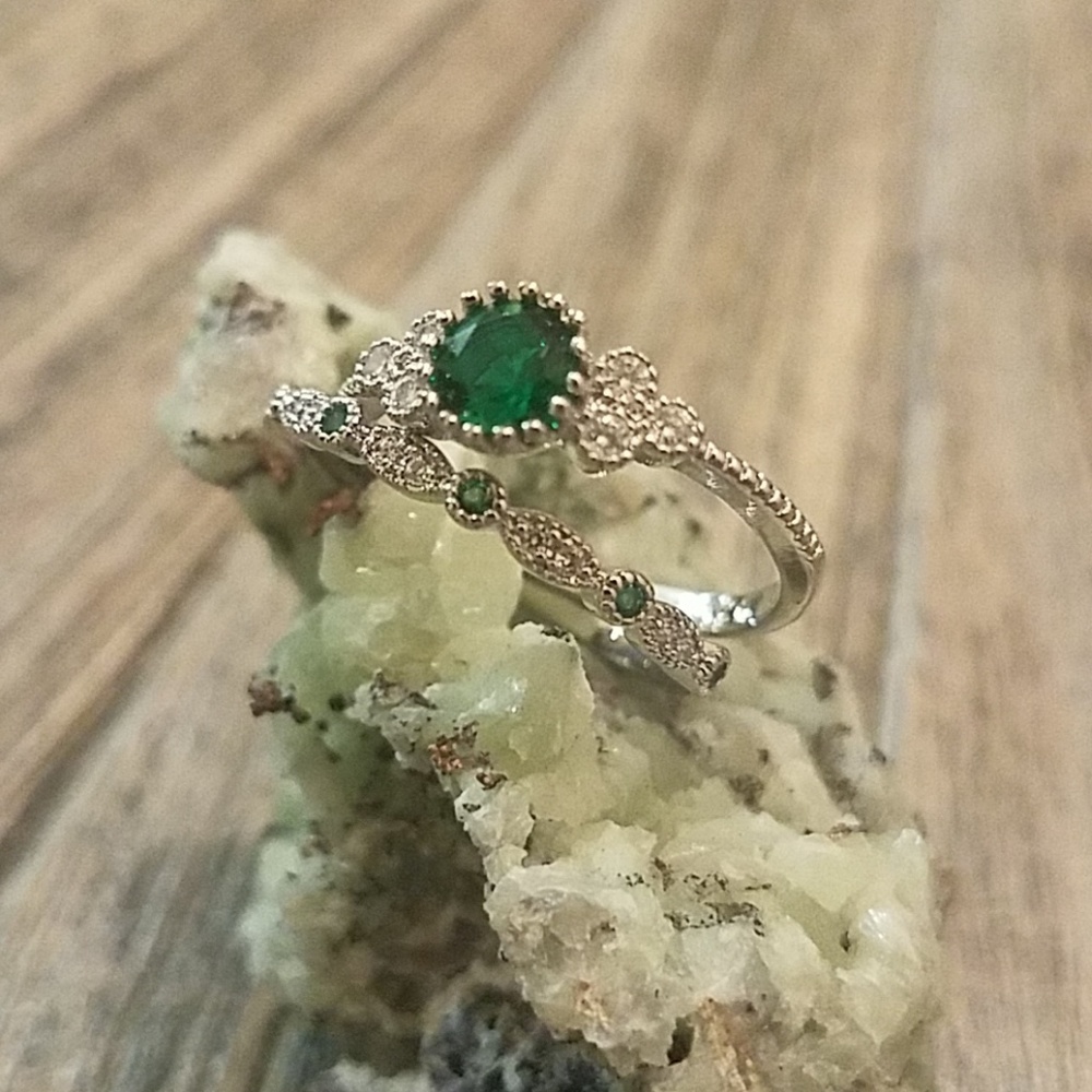 Adorable ring set